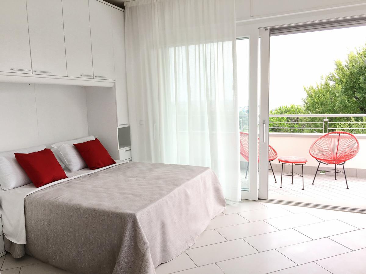 Flamingo Residence Hotel リド・デッリ・エステンシ エクステリア 写真